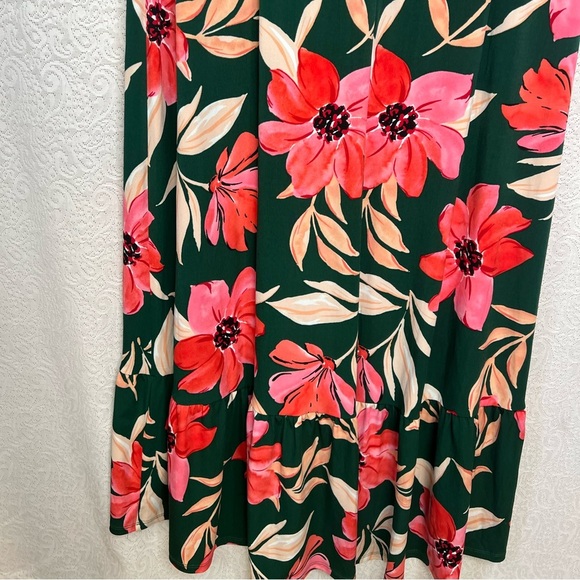Maggy London Woman Plus Size 20W Green Pink Floral Sleeveless Maxi Dress - Picture 8 of 12